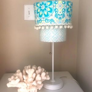 Paisley table lamp